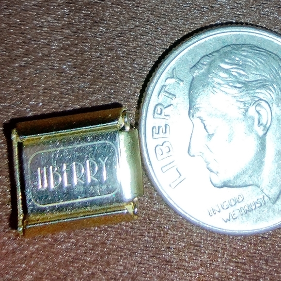 Italian stainless steel laser "We ♥️ U Grandma" charm link - Picture 4 of 4